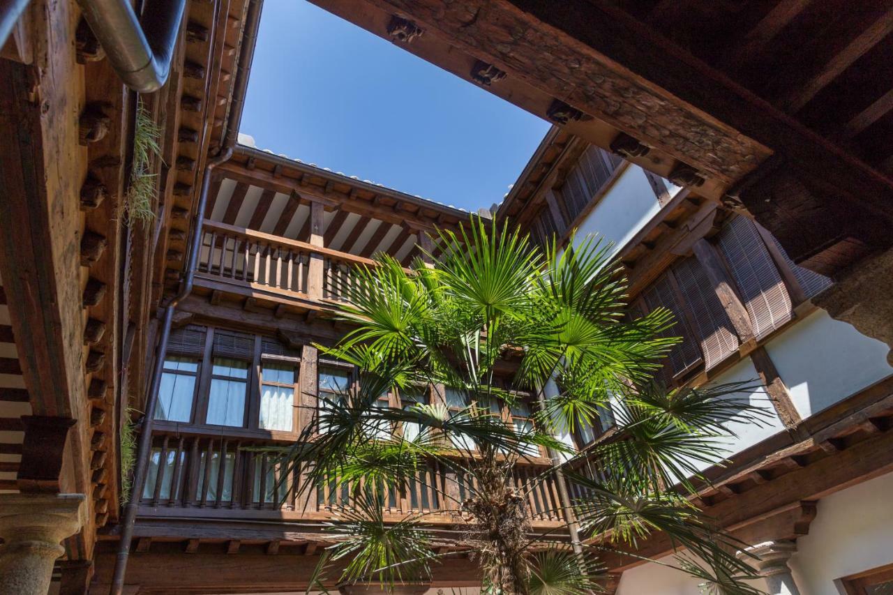 La Casa De Los Infantes By Toledo Ap Экстерьер фото