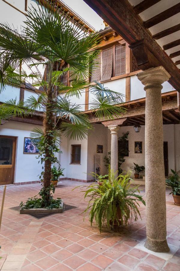 La Casa De Los Infantes By Toledo Ap Экстерьер фото